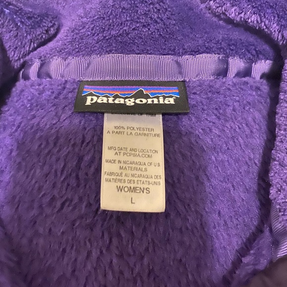 Purple Patagonia fleece pullover. - Picture 3 of 4